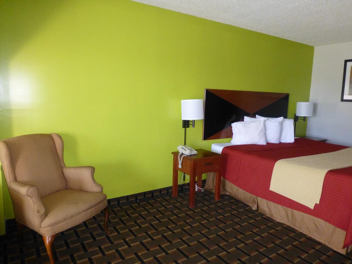 Coach Inn - Саммервилл Экстерьер фото